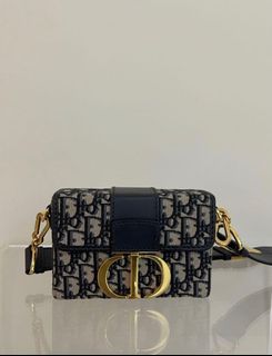 （分類：）位於 。 由 bonjourjolie 提交（商品編號 1417077108，圖片 1）。簡介： 。