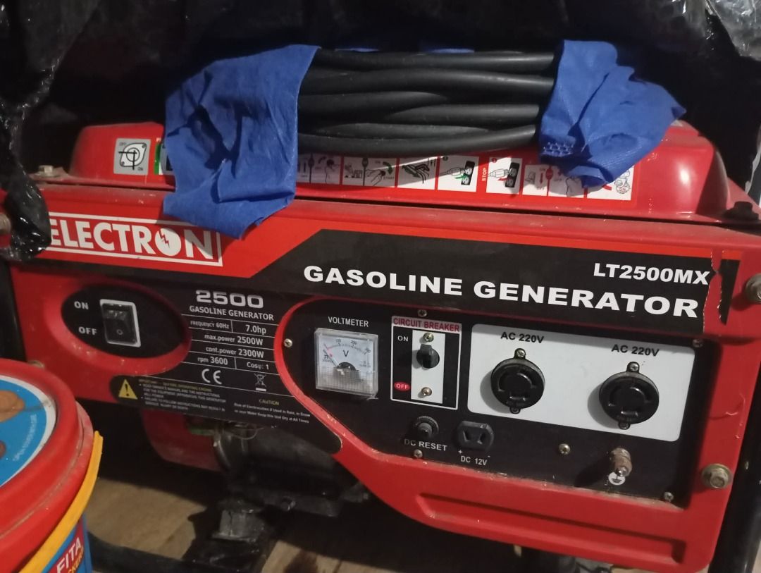 Electron Gasoline Generator (Category: Construction Tools & Equipment) located in Valenzuela. Submitted by hyrotitania (Listing ID 1417151137, Image 3). Description: Fs 18,000 php ELECTRON LT2500MX AIR-COOLED GASOLINE GENSET 220V/60HZ Gasoline Generator 2.2 Kw used few times during emergencies rfs decluterring valenzuela dalandanan.