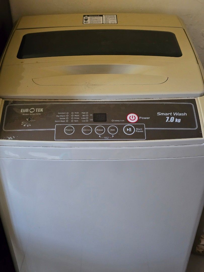 Eurotek EFW-707B 7 kg (Category: Washing Machines and Dryers) located in Antipolo. Submitted by arya2k18 (Listing ID 1417127518, Image 1). Description: - Eurotek EFW-707B Washing Machine - 7 kg Capacity - Smart Wash Feature - Sleek Design.