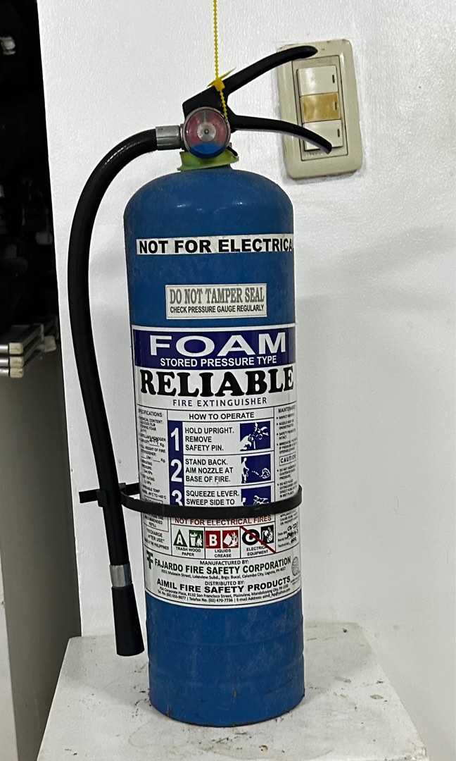 Fire Else fire extinguisher - expired, Everything Else, Others on Carousell