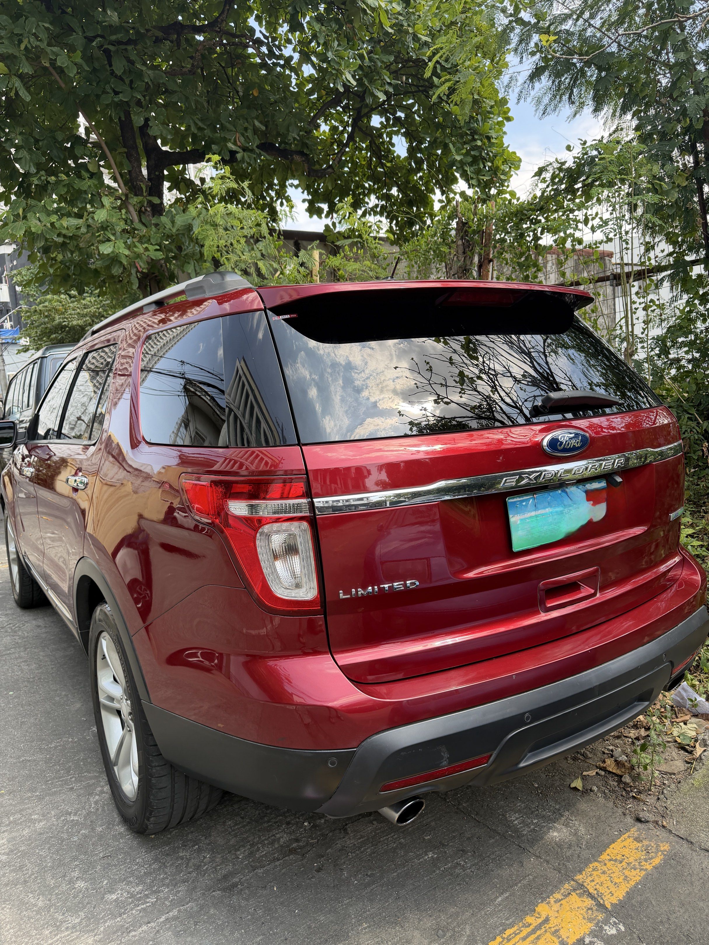 Ford Explorer Ecoboost Auto (Category: Used Cars) located in Pasig City. Submitted by aris_09173099960 (Listing ID 1417064358, Image 3). Description: Negotiable.Clean papers.Updated registration. Viewing in Pasig only. Good Running Condition. Call 09173099960 .