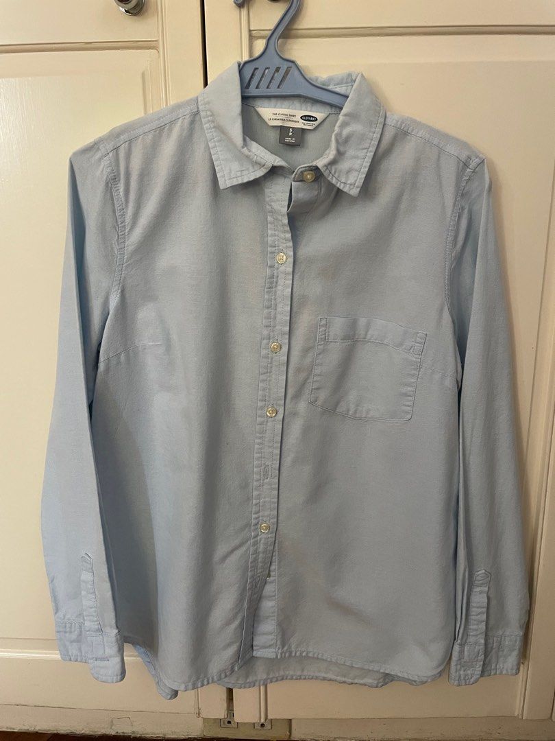 Gap and Old Navy long sleeve shirtp (Category: Longsleeves) located in Mandaluyong City. Submitted by mextran (Listing ID 1417118481, Image 2). Description: Bundle of 3 for 500 Old Navy Light Blue Size S (width 18”) Gap Blue Stripes Size S (width 18”) Old Navy Boyfriend Plaid Size XS (width 18”) Payment: Metrobank, Maya, BPI, Gcash Shipping fee c/o buyer: Gogo Express, Lalamove/Grab booked by buyer Location: Mandaluyong near SNR Shaw .