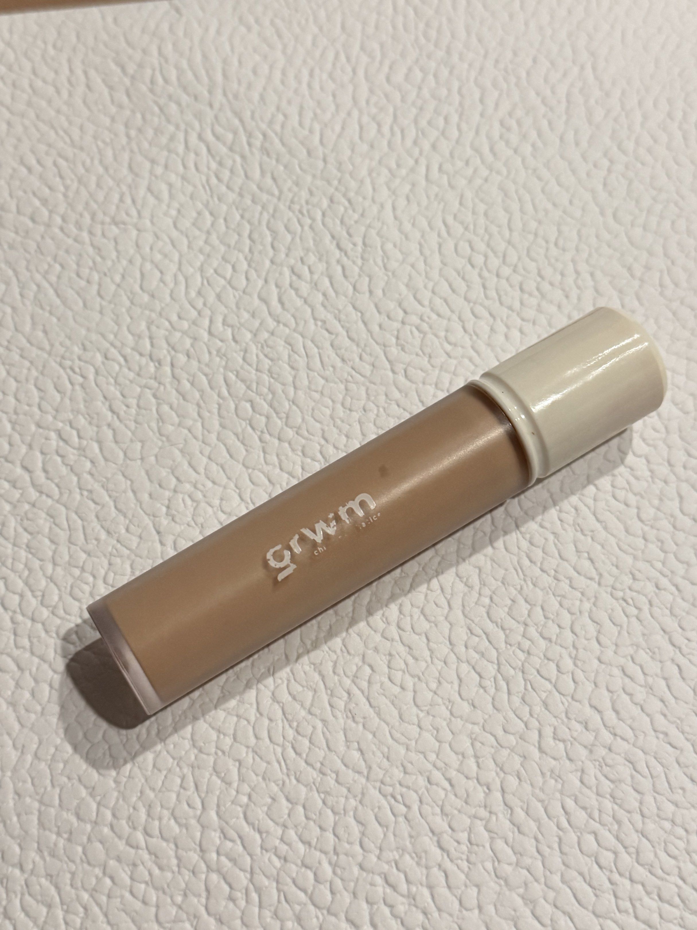 GRWN Concealer in Creme (Category: Makeup) located in Caloocan City. Submitted by philocalyph (Listing ID 1417141295, Image 1). Description: .