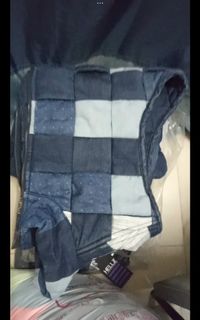 （分類：）位於 。 由 afozo.secondhand 提交（商品編號 1417137141，圖片 1）。簡介： 。
