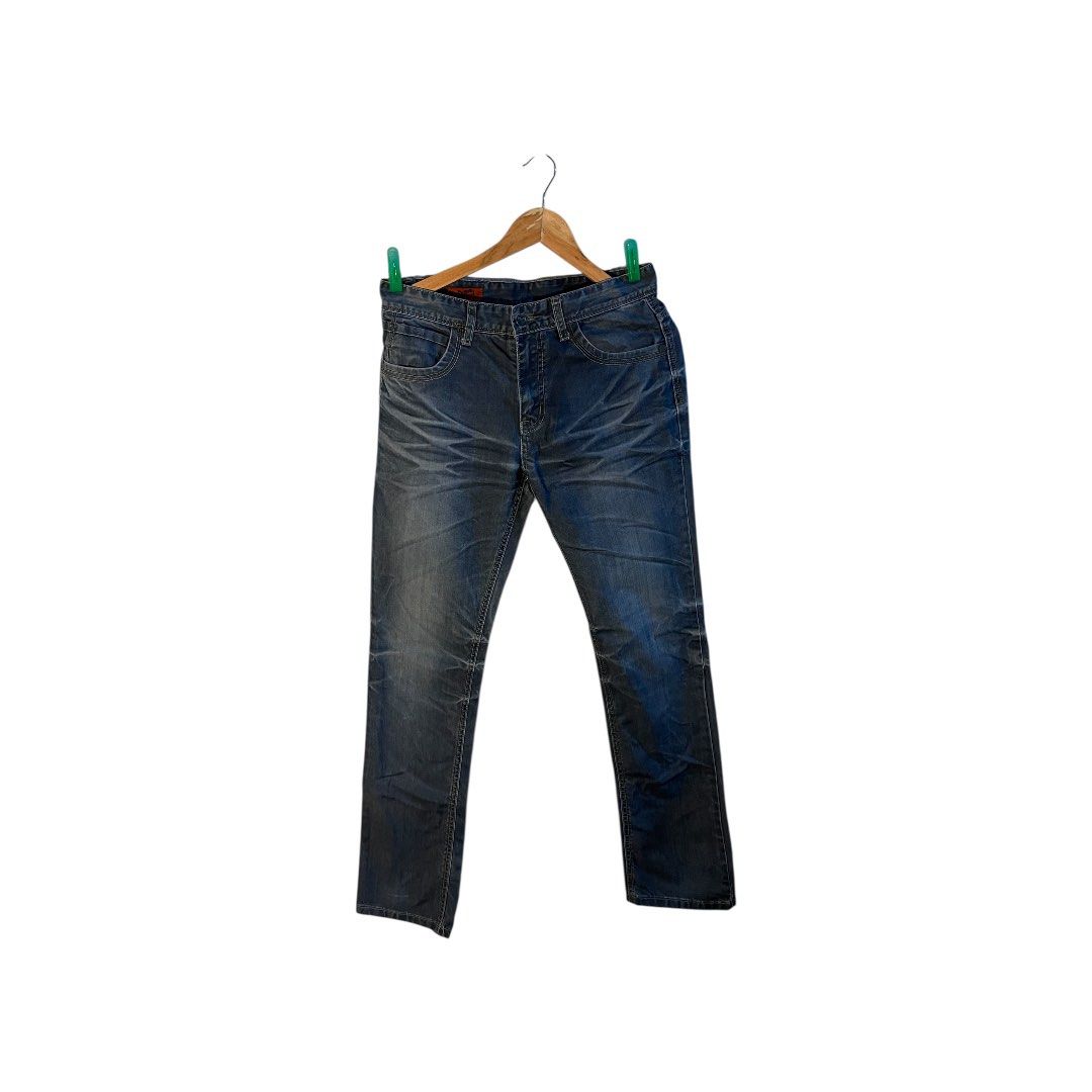 Hermes Denim Jeans (Category: Jeans) located in Pasay City. Submitted by corethrift (Listing ID 1417154437, Image 1). Description: Waist 30 Length 43 Hems 7.5 Very good condition All the fitting based on inches .