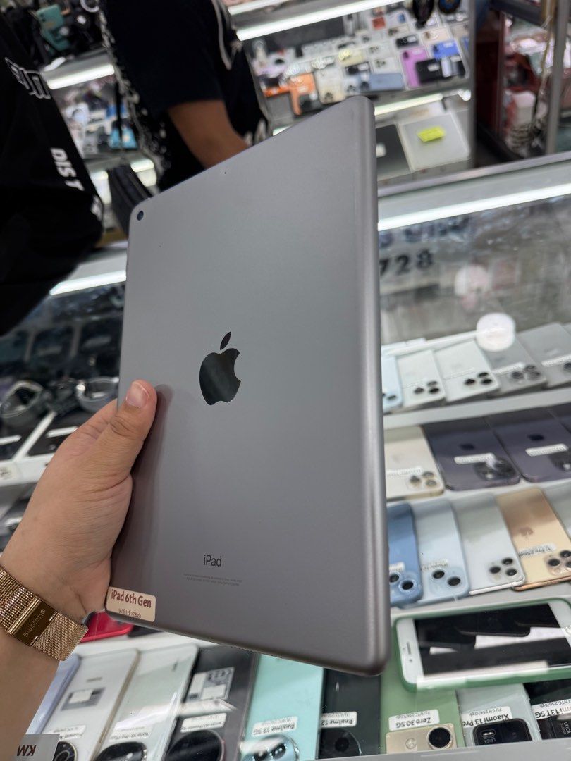 Ipad 6th Gen 128gb Wifi No issue All working (Category: iPad) located in San Juan City. Submitted by javedsgadgetshop (Listing ID 1417041644, Image 2). Description: INSTALLMENT OPTIONS : SPAY LATER / GGIVES / CREDIT CARD! WE BUY AND SELL SO PWEDE MAGBINTA OR SWAP ! Quick Specs : 💵 Ipad 6thgen •128gb •NTC Variant •Good batt health •Wifi Only •95% Smoothness •No hidden issue | No Repaired •100% Authentic | Not Refurbished •w/ OEM Charger & store w