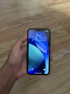 Ip 11 inter Dijual | Carousell Indonesia
