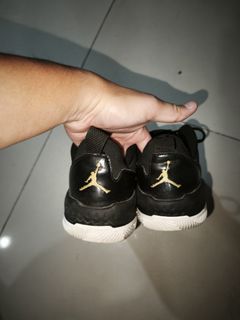 jordan zoom 92 black and gold