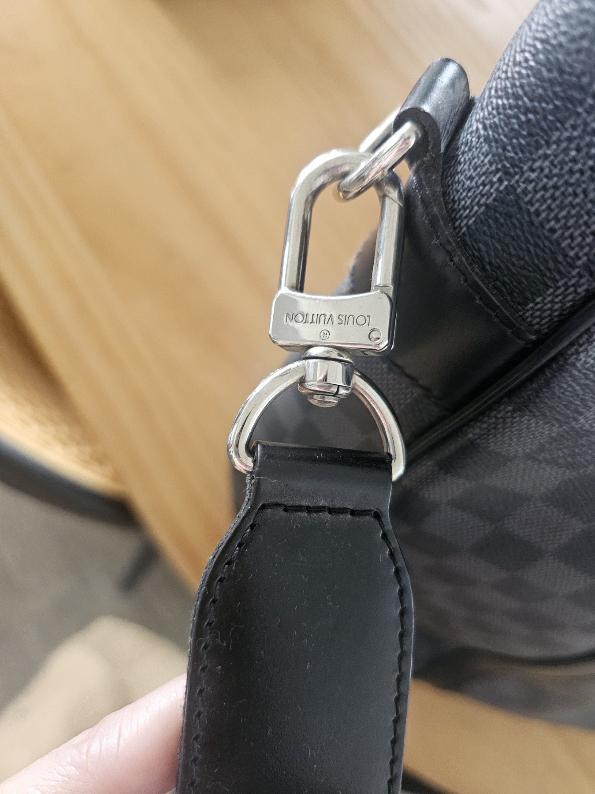 LV Damier Graphite Tadao (Category: Luxury Bags & Wallets) located in Manila. Submitted by jamieguzrac (Listing ID 1417182074, Image 2). Description: Selling very low! RFS: not using it anymore.