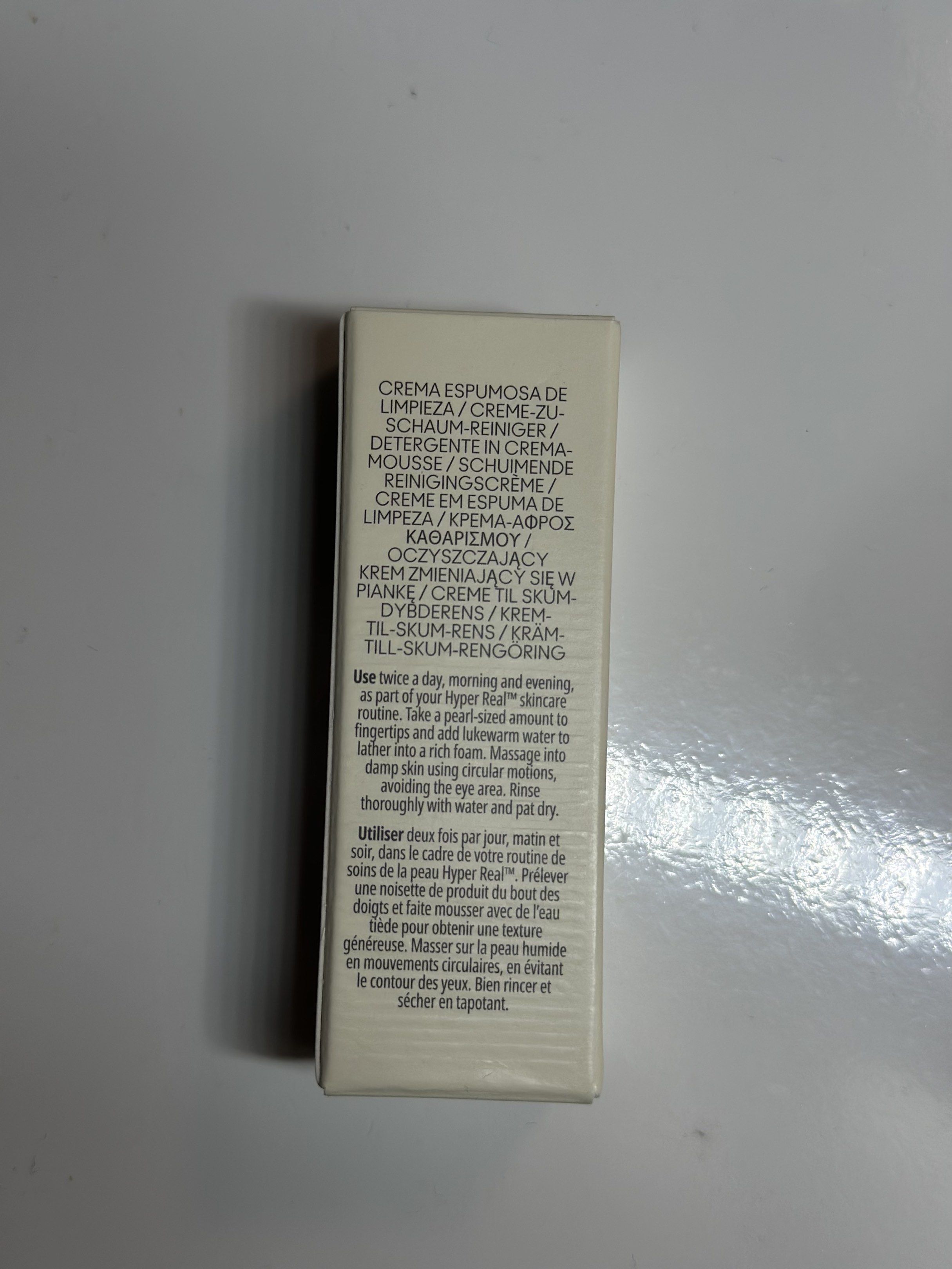 MAC Hyper Real Fresh Canvas Cream-to-Foam Cleanser (Category: Face Care) located in Cebu City. Submitted by cmyett (Listing ID 1417188692, Image 2). Description: .