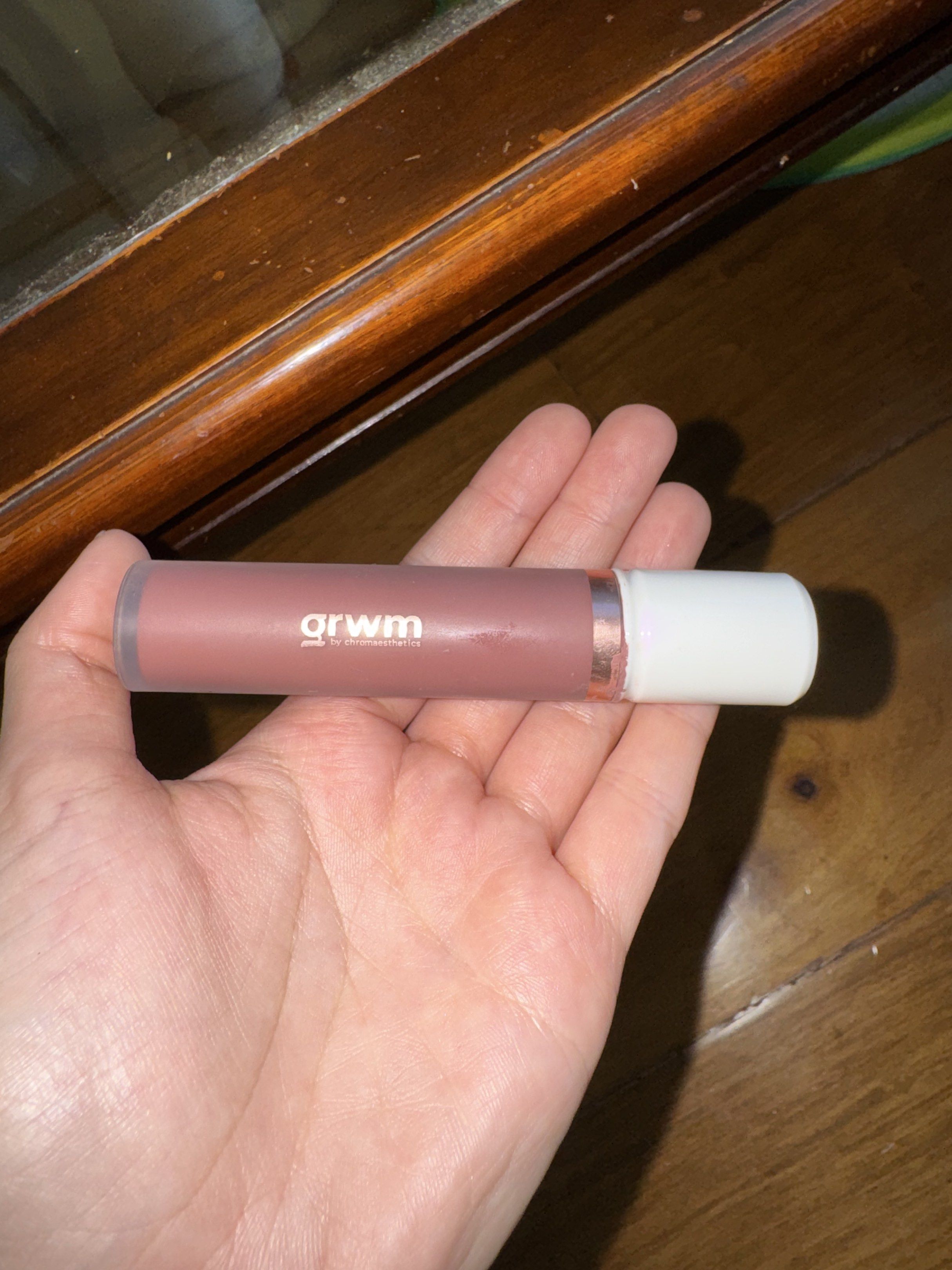 Makeup Lip Cheek Bundle: BLK SUNNIES GRWM NYX (Category: Makeup) located in Quezon City. Submitted by mp_declutters (Listing ID 1417110474, Image 2). Description: 600 TAKE ALL! Such a steal! Most are barely used 2 Grwm lids cheeks lip milk tint: coffee and Pablo’s latte BLK face stick in glow NYX butter gloss in madeleine SUNNIES glidegloss in tart.