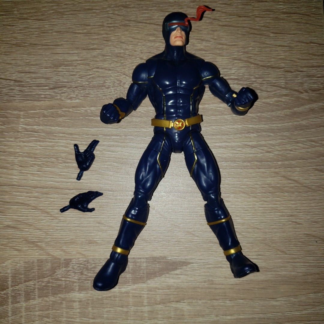 Marvel Legends Astonishing Cyclops X-Men CH'OD Wave (Category: Figurines & Statues) located in Talisay. Submitted by spooderboy (Listing ID 1417112452, Image 1). Description: LOOSE w/alt hands .