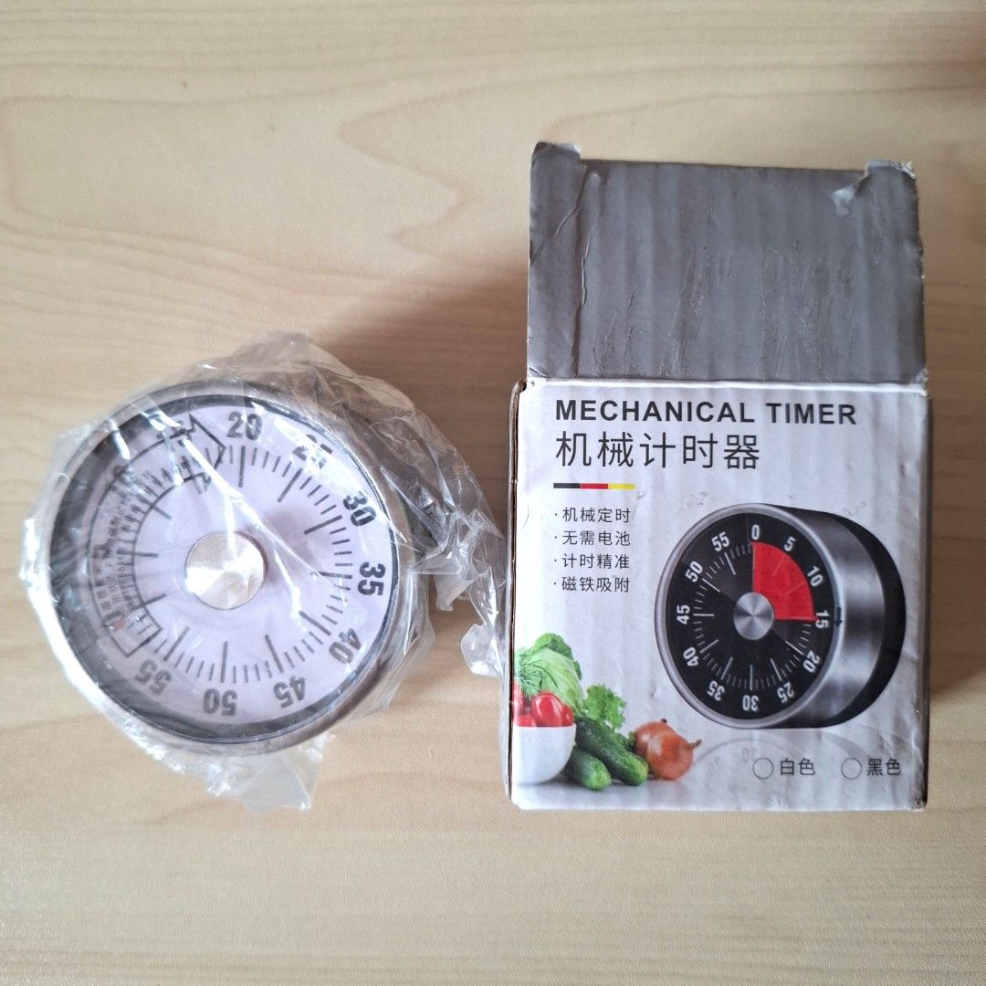 Mechanical Timer (Category: Clocks) located in Quezon City. Submitted by ana-chan (Listing ID 1417058501, Image 1). Description: - Mechanical timer - Ideal for cooking and timing tasks - Stainless steel finish - Clear, easy-to-read dial - Comes with original packaging.
