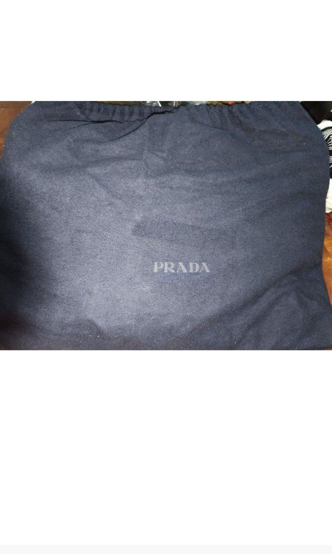 OG Prada travel bag (Category: Luxury Bags & Wallets) located in Quezon City. Submitted by miochiyajane (Listing ID 1417164106, Image 1). Description: travel Bag OG Prada, from Japan, with dustbag, messege po sa may bet🫰🫰.