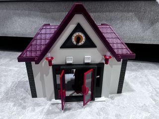 (Category: ) located in . Submitted by clover_baby (Listing ID 1417194350, Image 1). Description: .