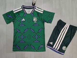 (Category: ) located in . Submitted by msia_football_jersey (Listing ID 1417081697, Image 1). Description: .