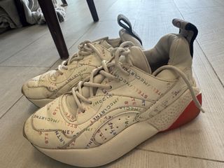 （分類：）位於 。 由 hugocchoy 提交（商品編號 1417134825，圖片 1）。簡介： 。
