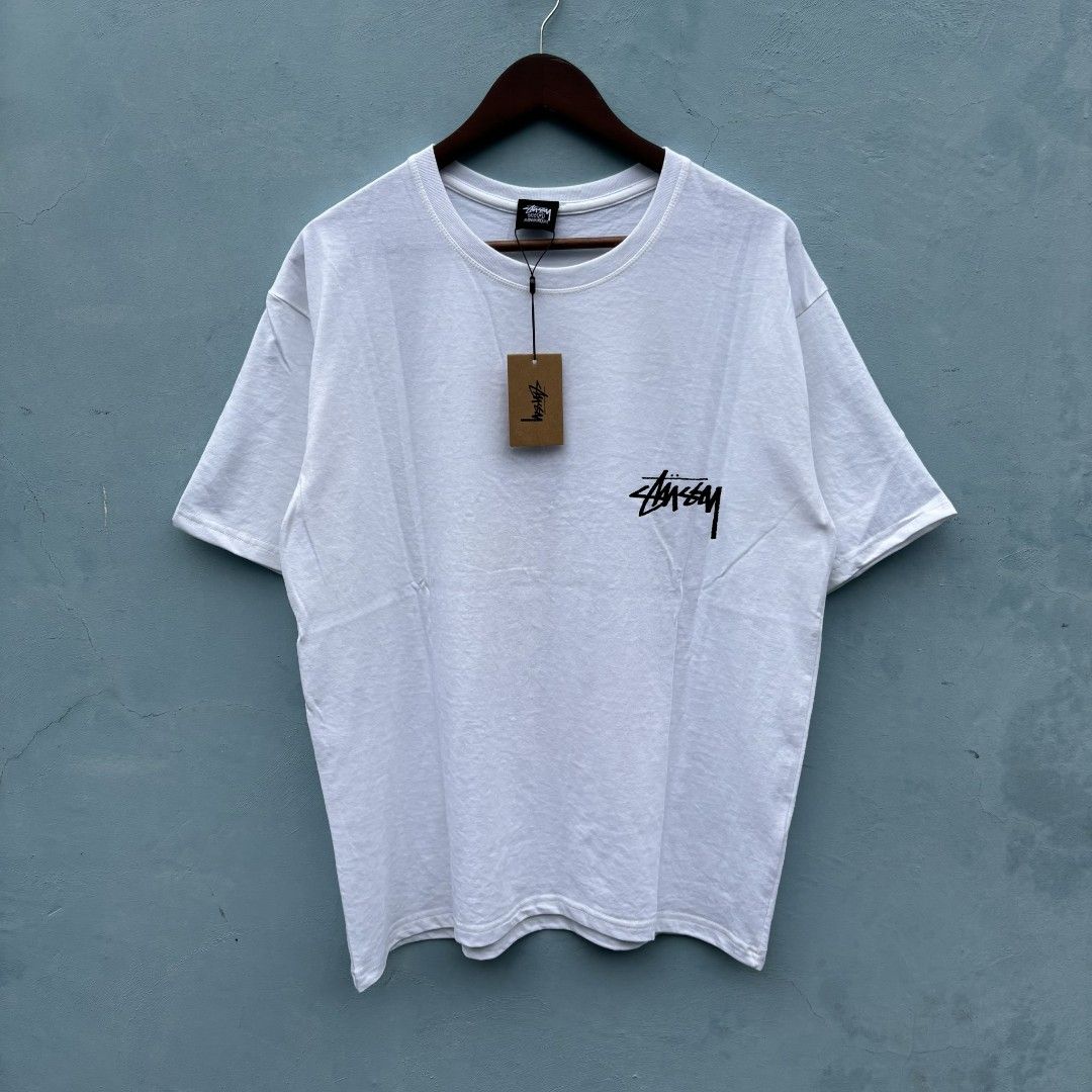 Stussy shirt Dice WHITE:MEDIUM OVERSIZED @Lychee_ph_oh ig (Category: Tshirts & Polo Shirts ) located in Pasay City. Submitted by lychee_ph (Listing ID 1417089121, Image 2). Description: Chest width - 23 inches Body length - 29.75 inches sleeves - 9.5 inches.