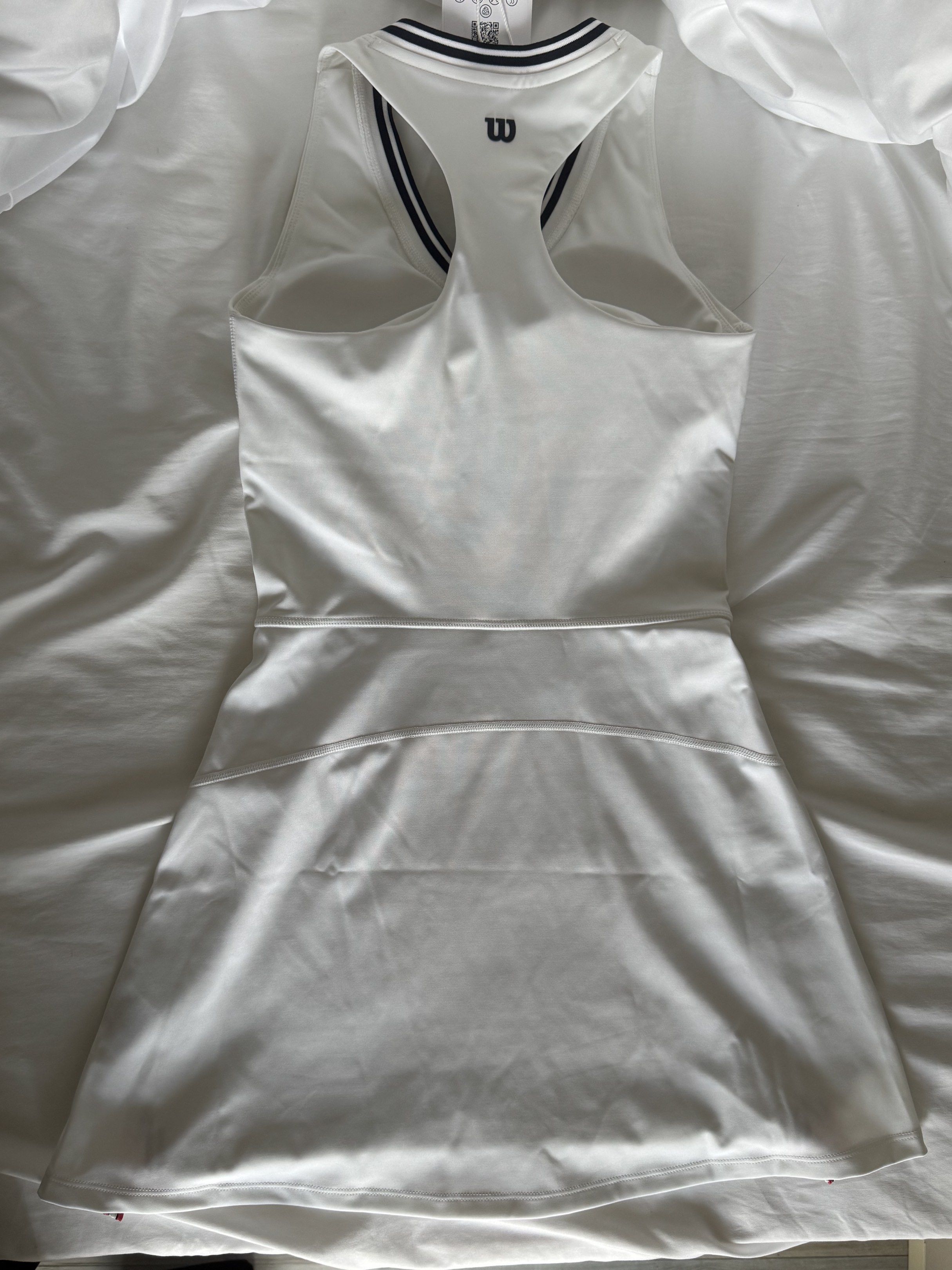 Wilson Tennis Dress (Category: Activewear) located in Makati City. Submitted by marsss. (Listing ID 1417119328, Image 3). Description: Wilson tiebreaker dress - unlined w tag XS RFS - wrong size Bought in US.