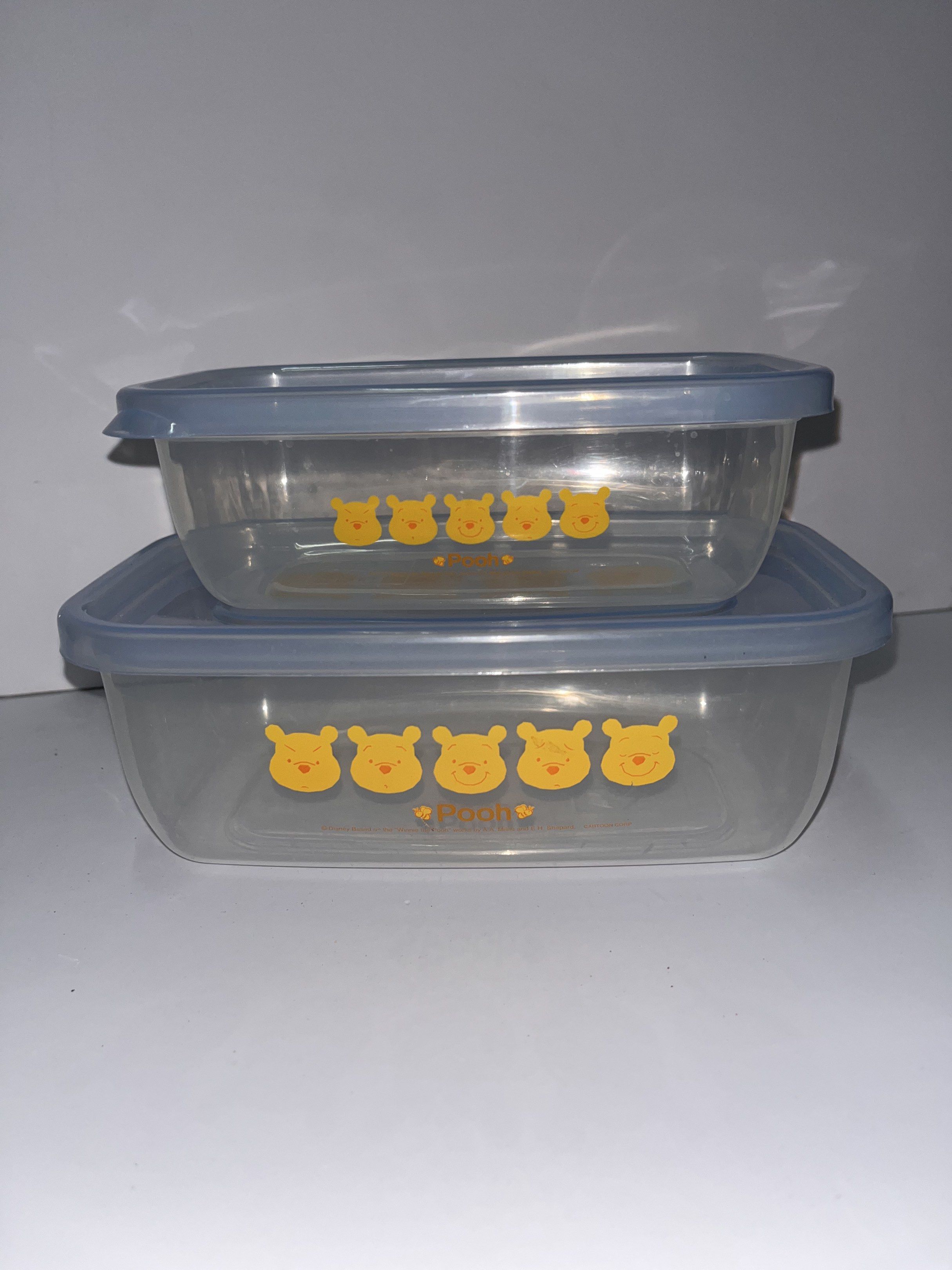 Winnie The Pooh Lunch Box Set (Category: Food Organization & Storage) located in Quezon City. Submitted by micopioken (Listing ID 1417035513, Image 1). Description: Japan Item.