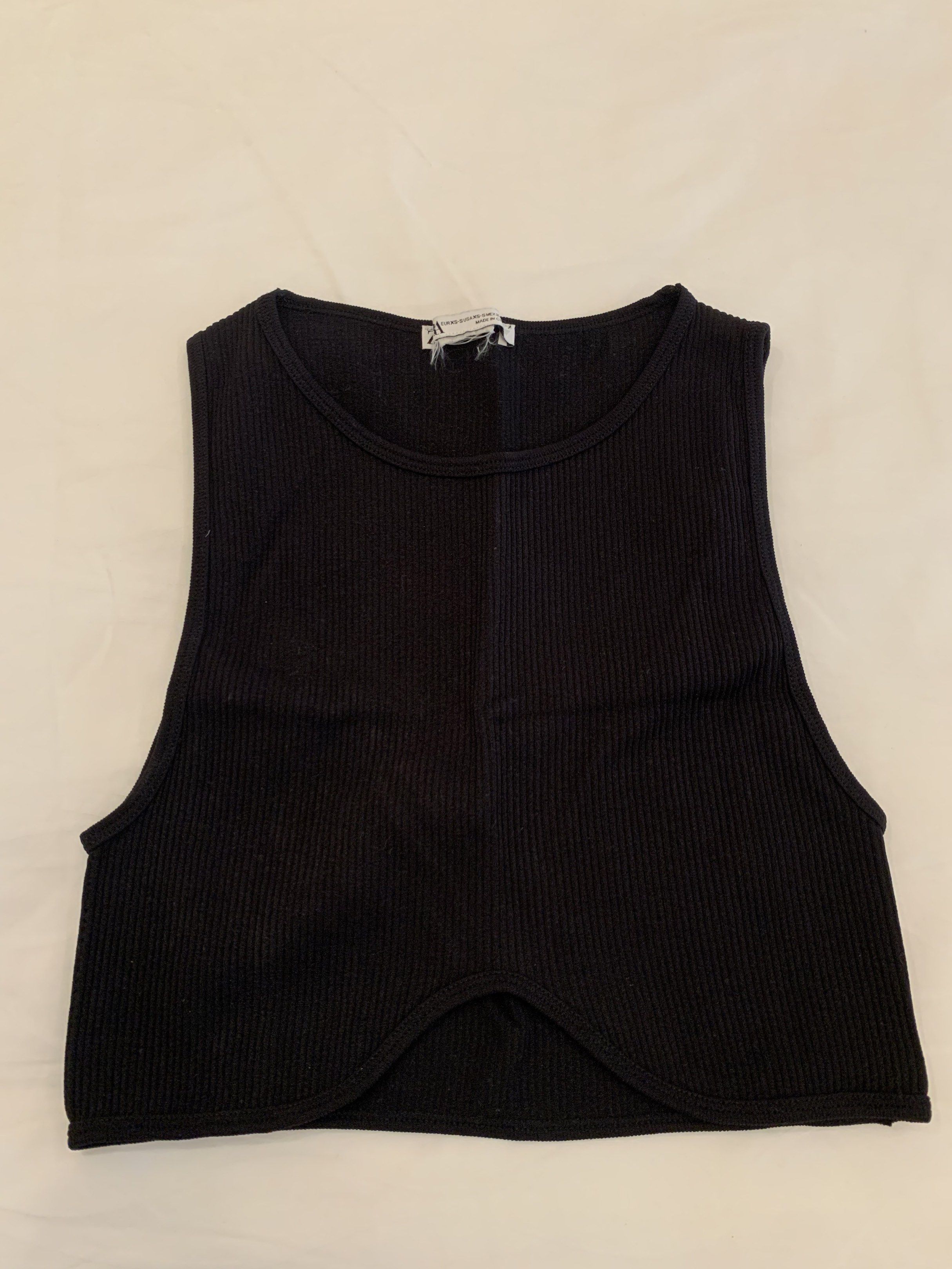 Zara asymmetric top (Category: Sleeveless) located in Davao. Submitted by audstuff (Listing ID 1417085886, Image 1). Description: Used once No flaws Stretachble Size xs-s Lp posted.