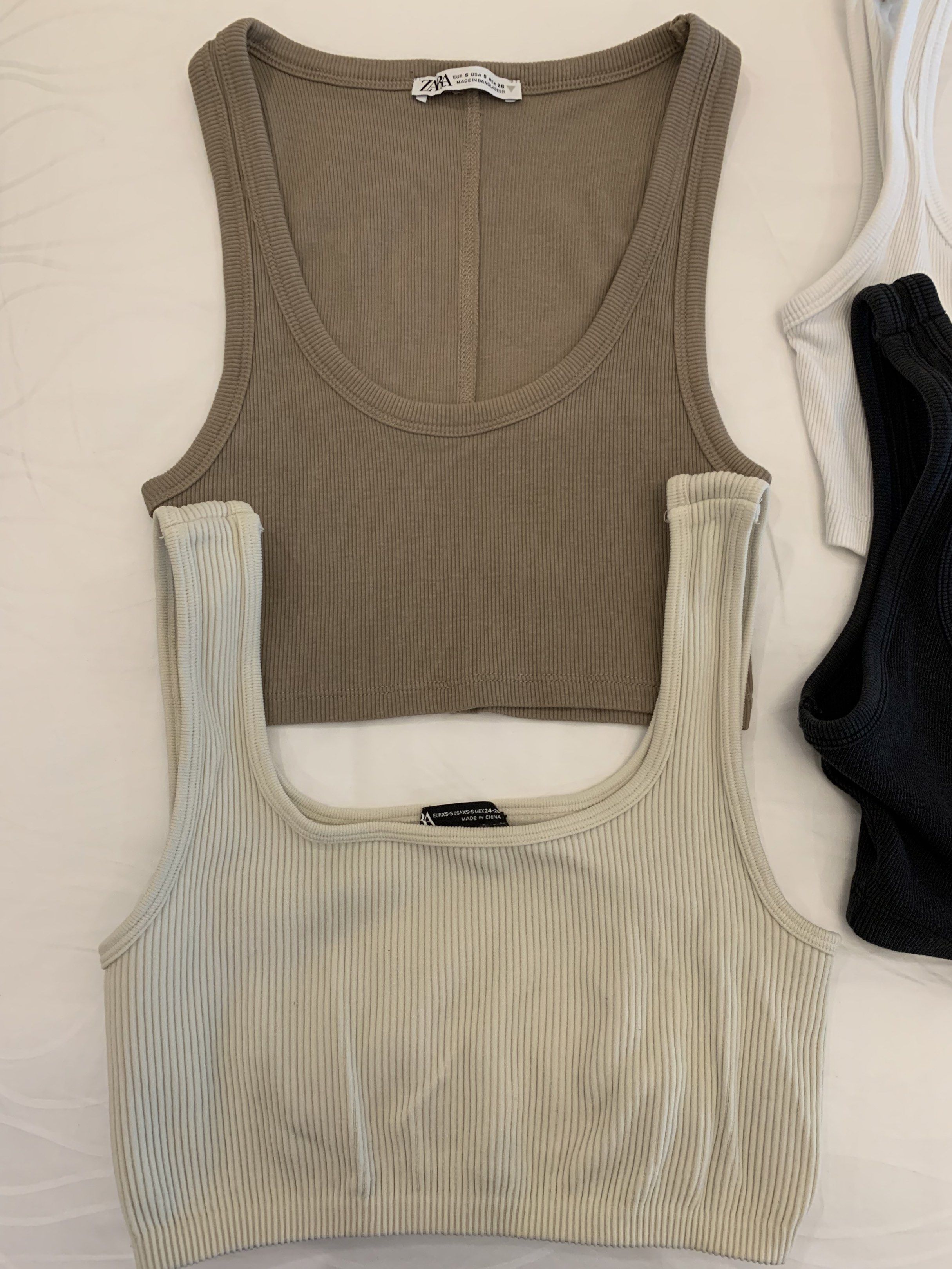 Zara crop tops (Category: Sleeveless) located in Davao. Submitted by audstuff (Listing ID 1417085654, Image 1). Description: All are still in good condition Worn less than 5x only Size xs-s ₱150 each!.
