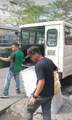 205L clear storage boxes (Category: Storage Boxes & Baskets) located in Quezon City. Submitted by uno_store (Listing ID 1417367249, Image 2). Description: ‼️ ‼️ GRAND DEALS - SALE SALE ‼️ ‼️ ✅ 💯 % Durable ✅ always new stocks ✅ always available B I G ✅ D I S C O U N T ✅ F O R ✅ B U L K ✅ O R D E R S ‼️ ‼️ Open for wholesale/Suppliers/Dealers/Distributors ‼️ ‼️ ✅ Proof of Delivery 40 boxes 205L storage boxes BIG BIG clear SOLD SOLD bound to ERMC t