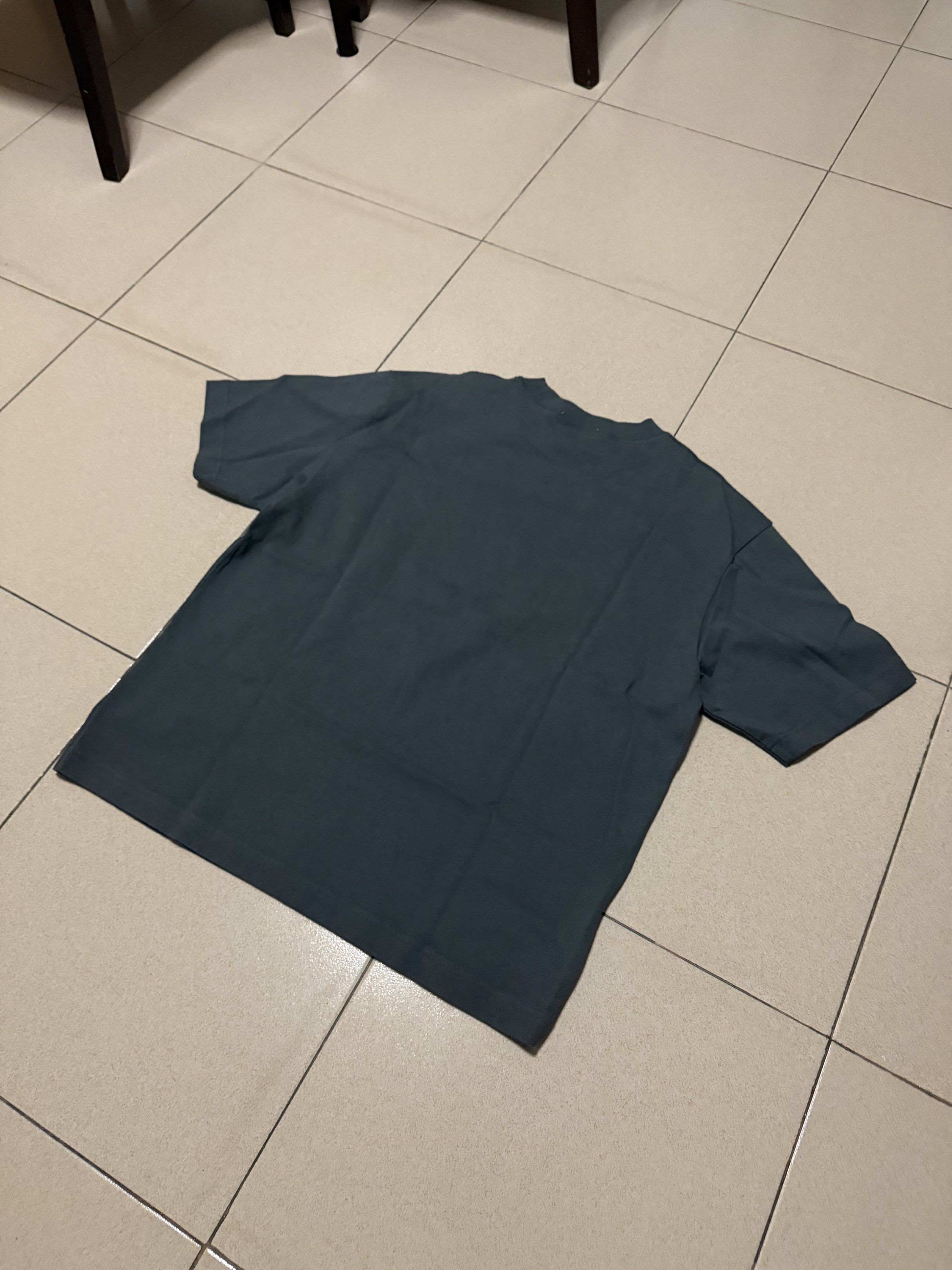 Acne Studios Reverse Logo T-Shirt (Category: Tshirts & Polo Shirts ) located in Manila. Submitted by rufus2 (Listing ID 1417221897, Image 3). Description: size Medium w 22 l 25 *used twice price is negotiable lalamove and j&t.