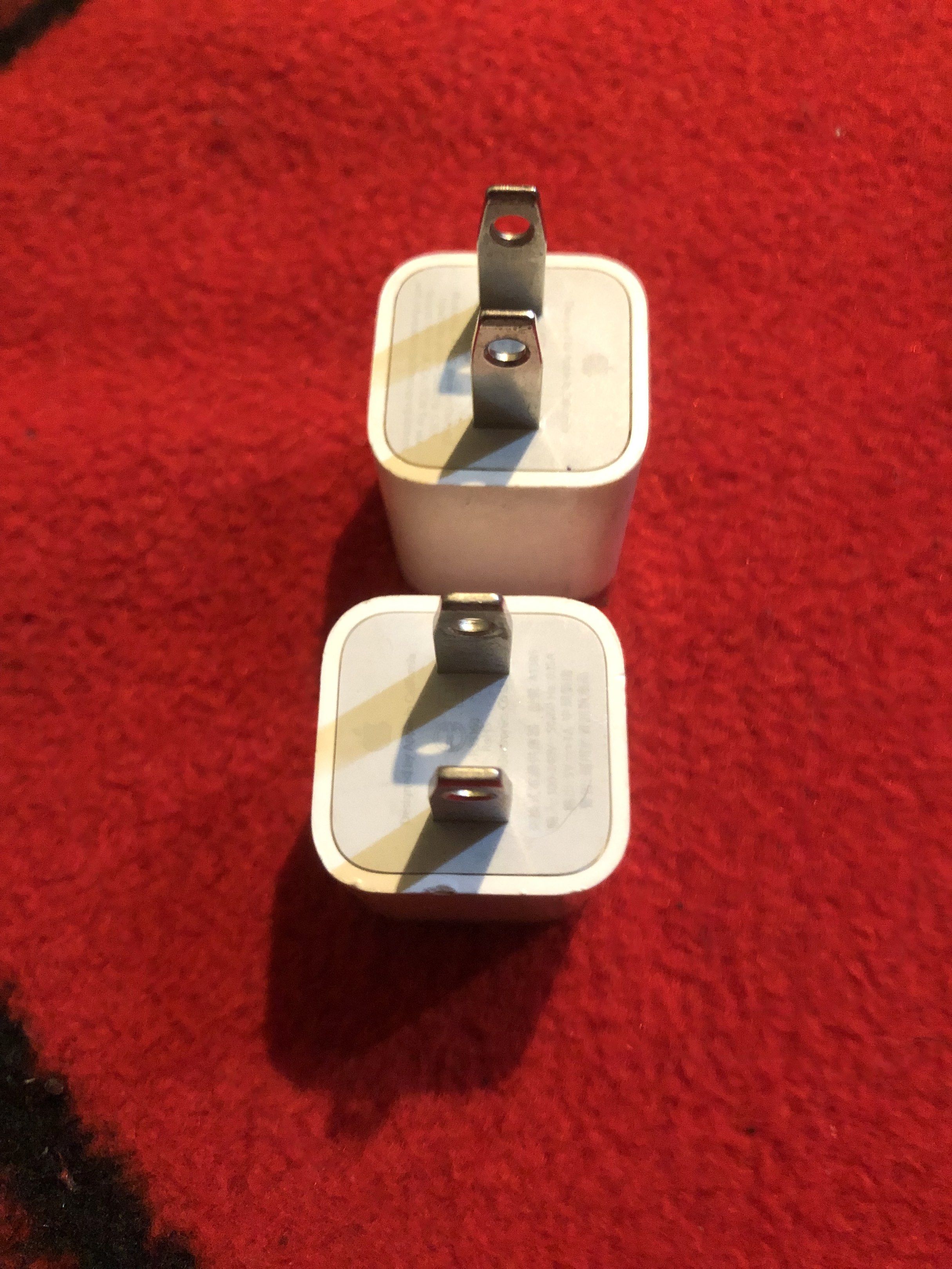 Apple ipod 5V cube brick adapters 200 each (Category: Portable Audio Accessories) located in Quezon City. Submitted by markgolveo (Listing ID 1417259740, Image 2). Description: Apple ipod 5V cube brick adapters 200 each.
