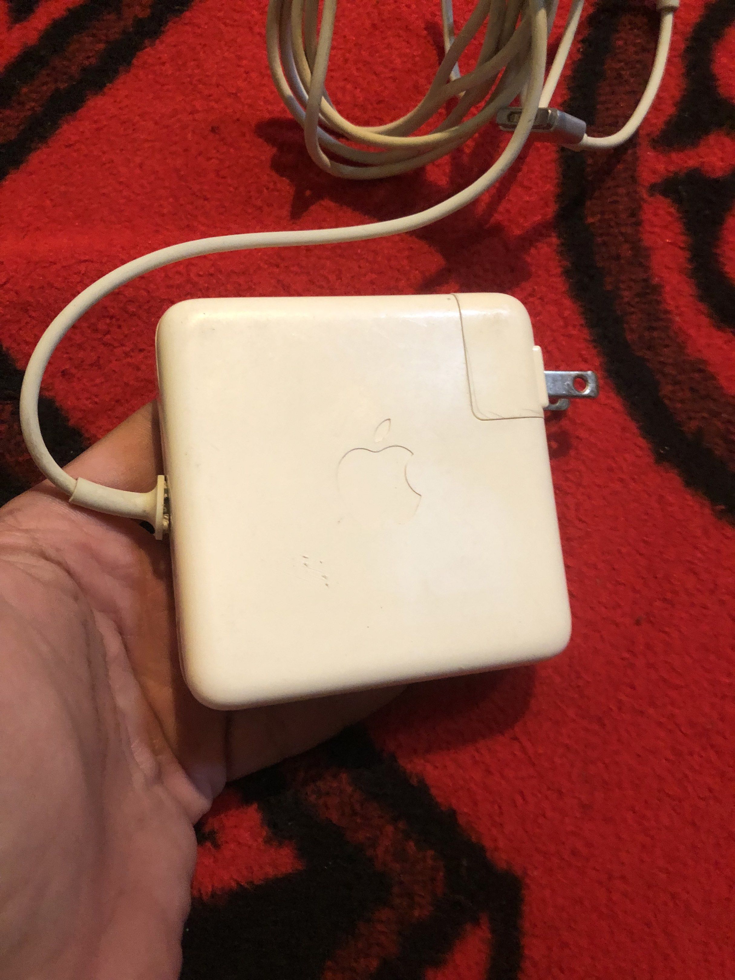Apple Mag Safe 2 85W adapter brick (Category: Chargers) located in Quezon City. Submitted by markgolveo (Listing ID 1417259217, Image 3). Description: Apple Mag Safe 2 85W adapter brick Rubber protector medyo umangat but it can be glued back in.