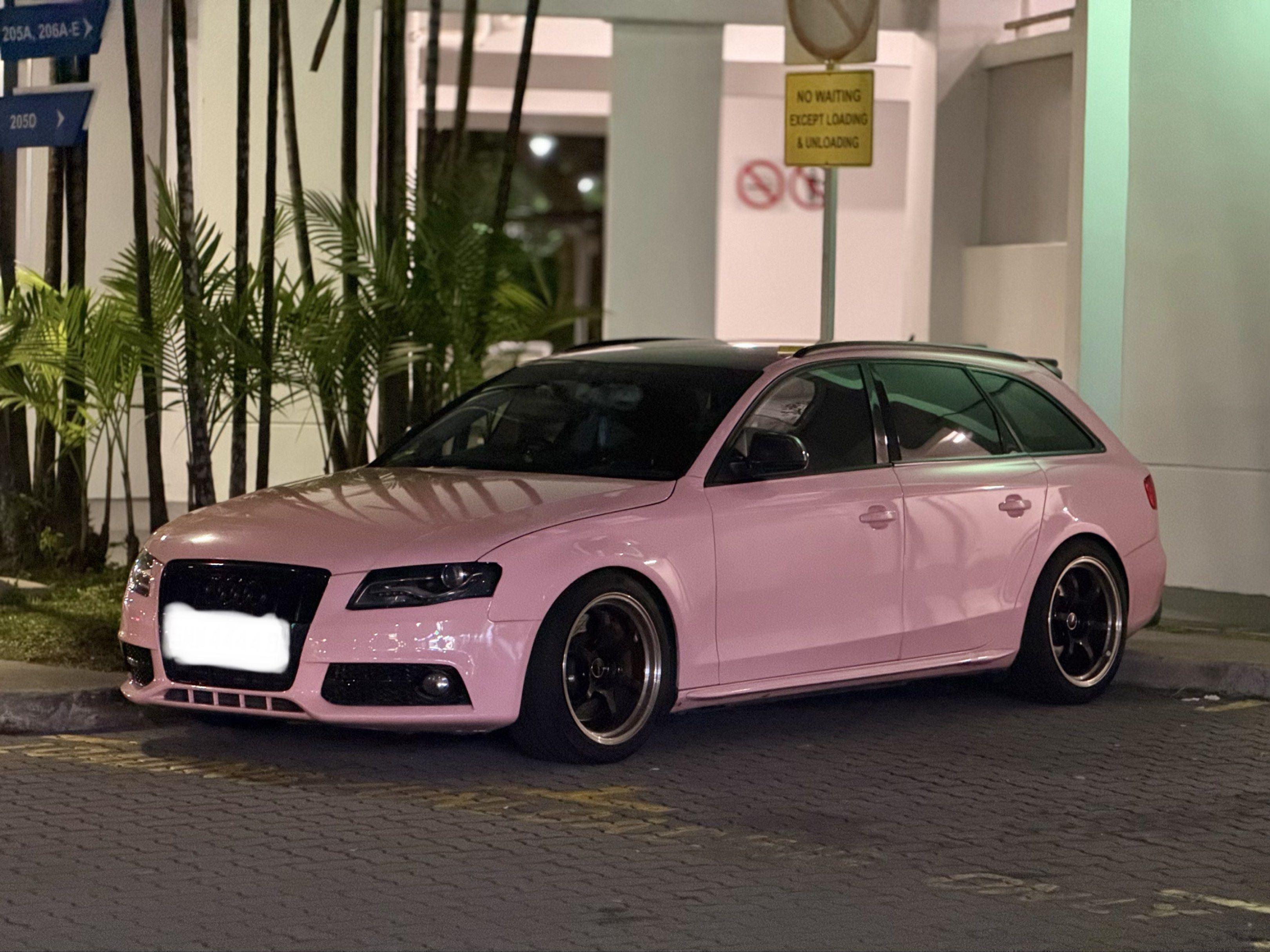 Audi A4 Avant 2.0 Audi Avant Auto (Category: Used Cars) located in Singapore. Submitted by rekted (Listing ID 1417223974, Image 1). Description: Car cames with: Supersprint exhaust with cert Customised air intake and pipings GFB DV+ K Sport Coilover CF rear diffuser CF side mirror CF steering Android player Lufi Gauge k04 hyrid turbo <1 year New rims and tyre <2 months Car wrapped <1 year Brembo 6pot Full receipt under my ownership. Wear and tear
