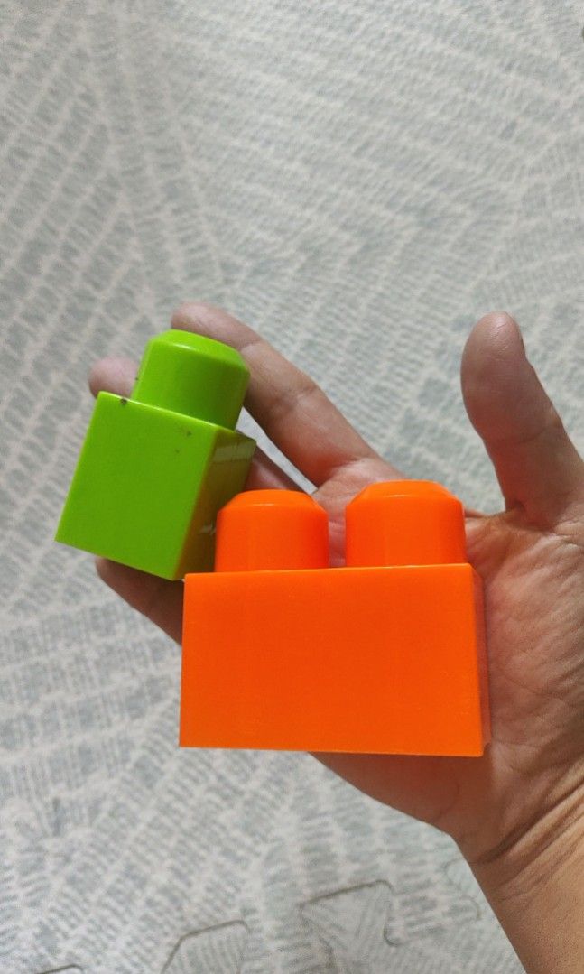 Big Colorful Blocks 🌈 (Category: Educational & Learning Toys) located in Taguig. Submitted by cleanupmomma (Listing ID 1417234580, Image 3). Description: Please take time to read ❤️ EUC with bag uncounted wysiwyg great for babies fine motor skills.