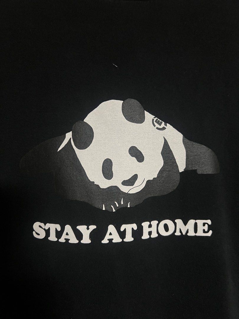 Black Shirt (Category: Tshirts & Polo Shirts ) located in Makati City. Submitted by helpmedeclutter03 (Listing ID 1417253709, Image 2). Description: - Episodes x WWF Collab Shirt - Thick great material - No damage, used lightly - Up to L-XL.