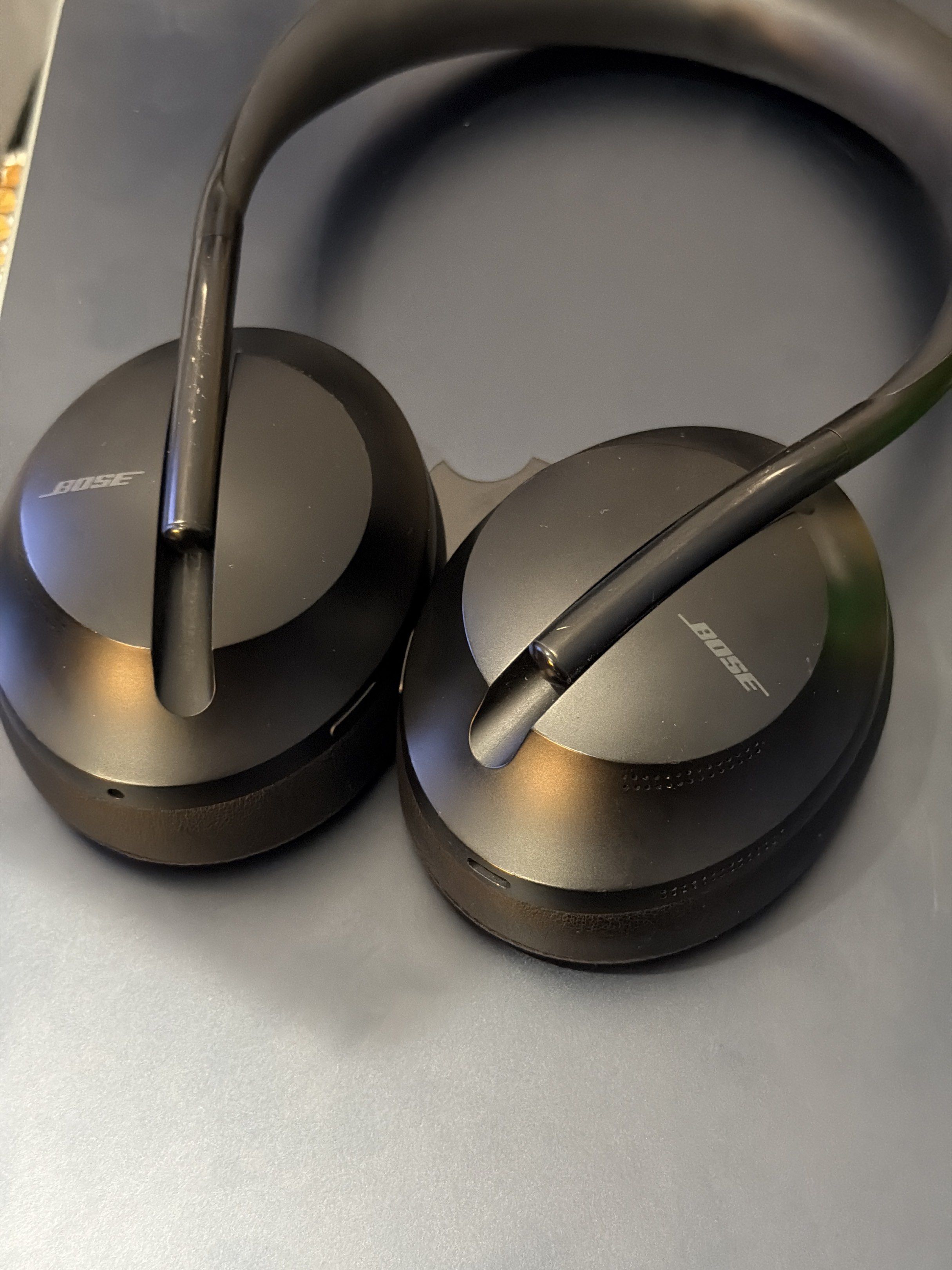 Bose Noise Cancelling Headphones 700