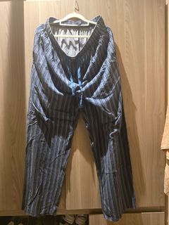 (Category: ) located in . Submitted by declutterwithnic (Listing ID 1417387195, Image 1). Description: .