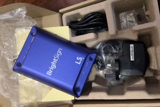 （分類：）位於 。 由 bensonwhlee 提交（商品編號 1417297703，圖片 1）。簡介： 。