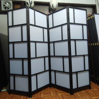 (Category: ) located in . Submitted by Divider12 (Listing ID 1417385685, Image 1). Description: .