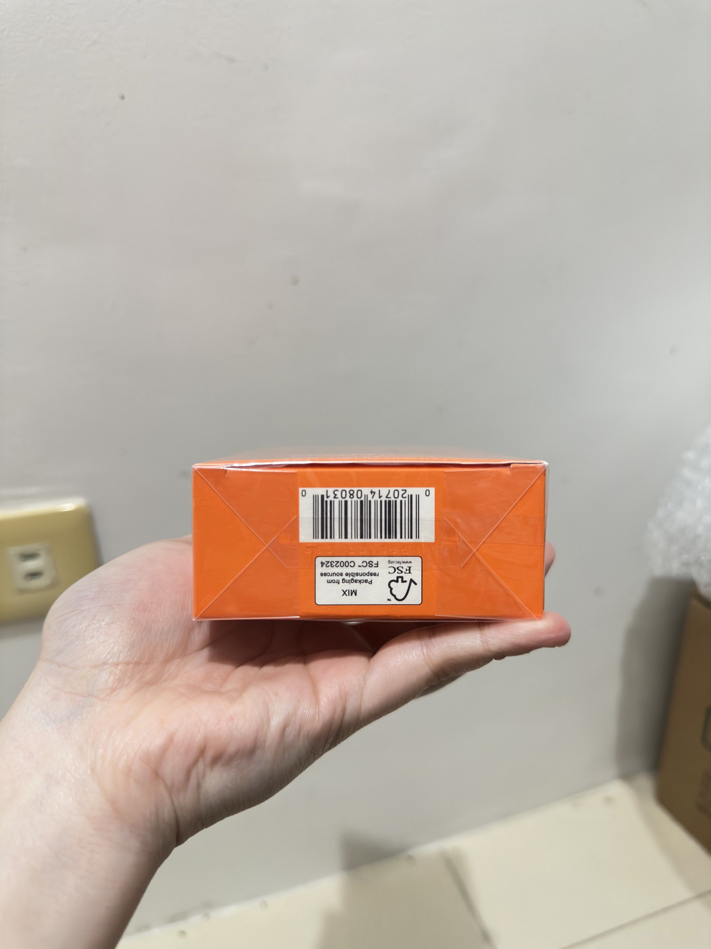 Clinique Happy for Men Cologne Spray 100ml (Category: Fragrance & Deodorants) located in General Mariano Alvarez. Submitted by donnabeys (Listing ID 1417247320, Image 3). Description: Authentic perfume from uae 🇦🇪 .