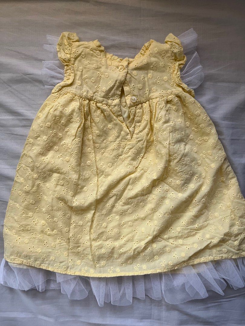 Cute butter yellow dress (Category: Babies & Kids Fashion) located in Tacloban City. Submitted by rjcarrt (Listing ID 1417230339, Image 2). Description: .