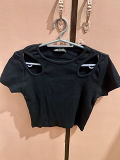 (Category: ) located in . Submitted by wears.thea (Listing ID 1417298708, Image 1). Description: .