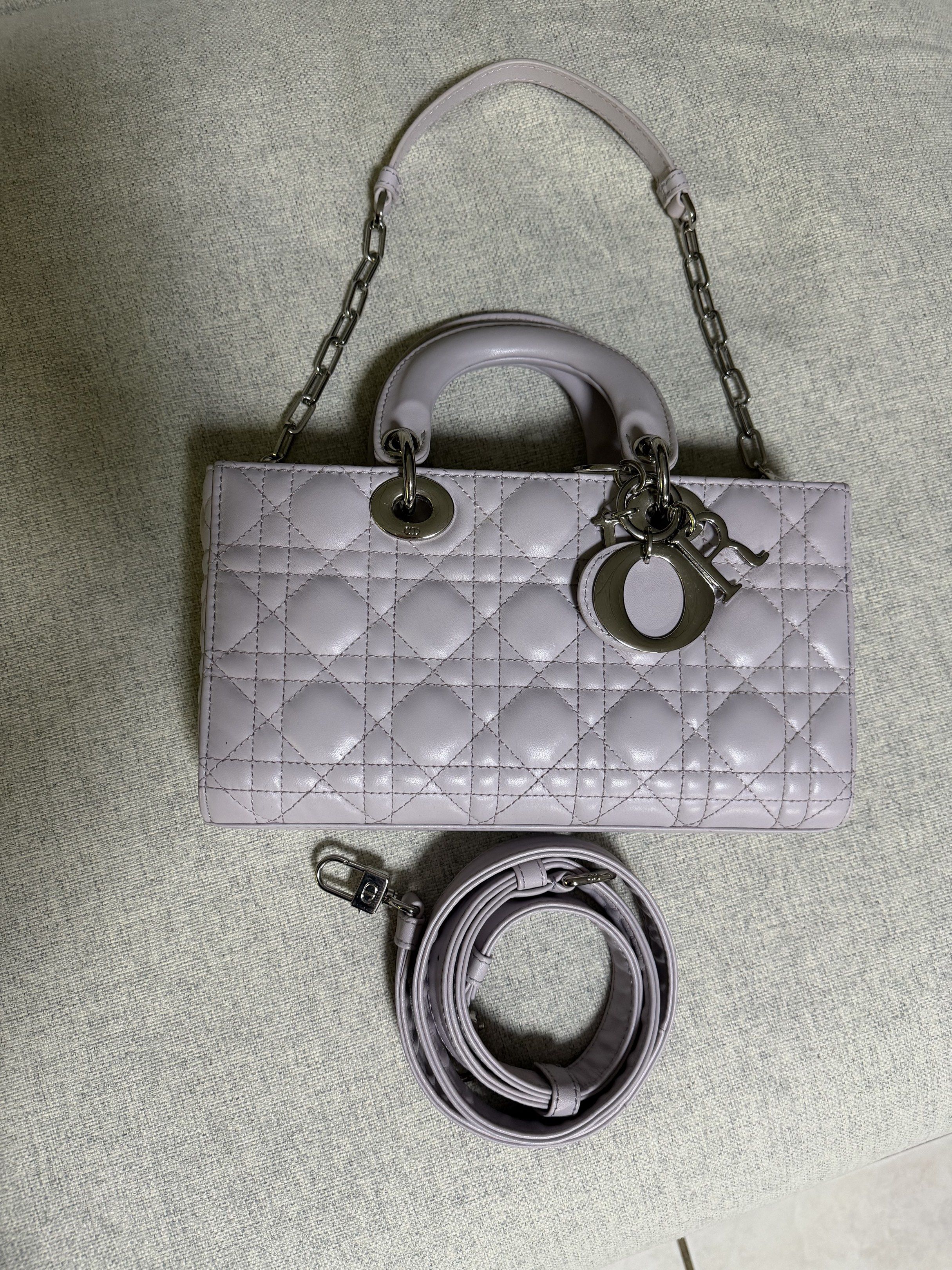 Dior lady d-joy (Category: Luxury Bags & Wallets) located in Quezon City. Submitted by syogrl (Listing ID 1417261767, Image 2). Description: Lilac color lady d-joy Can fit iphone promax .