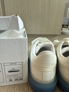 （分類：）位於 。 由 my.deer.items_ 提交（商品編號 1417236183，圖片 1）。簡介： 。