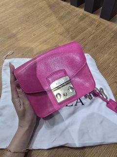 (Kategori: ) berada di . Dikirim oleh ichigorabbit (ID iklan 1417235748, Gambar 1). Deskripsi: .