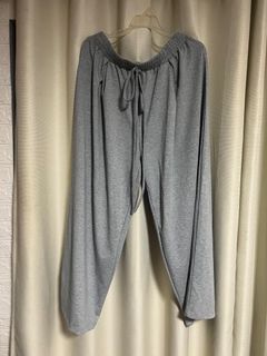 (Category: ) located in . Submitted by helpmedeclutter03 (Listing ID 1417252077, Image 1). Description: .