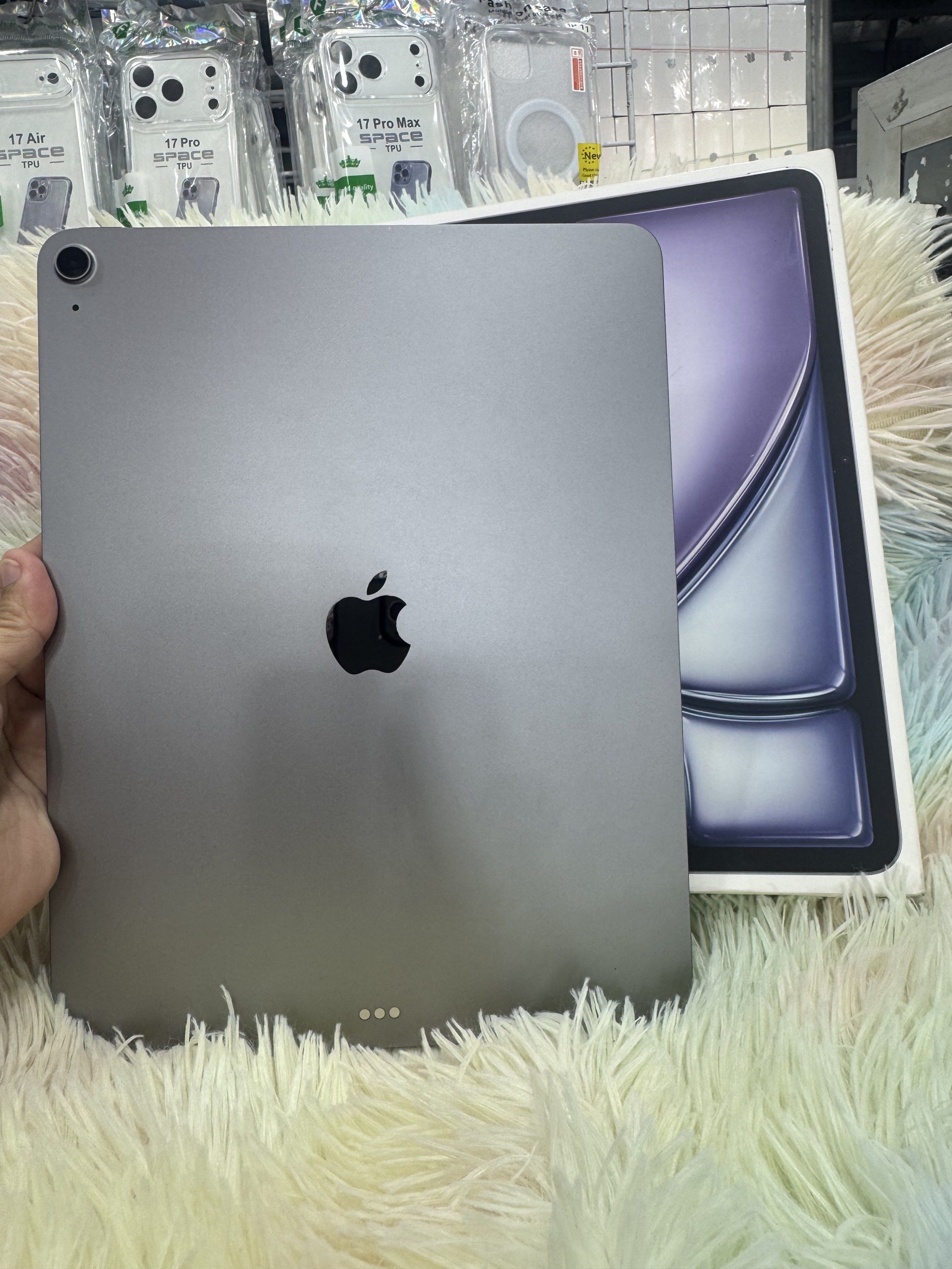 iPad Air 7 M3 13” (128gb) (Category: iPad) located in Manila. Submitted by arzillah (Listing ID 1417384653, Image 1). Description: iPad Air 7 m3 13” 128gb 99% bh Wifi only Slightly use Complete package No issue All working Open for COD/COP + SF Manila area (sameday delivery) Province area (via LBC) required DP to avoid cancellations Physical store: Greenhills Shopping Center, 2ndfloor Contact#: 09482217224 Page: Arzillah Gadgets Shop Fb: Princess