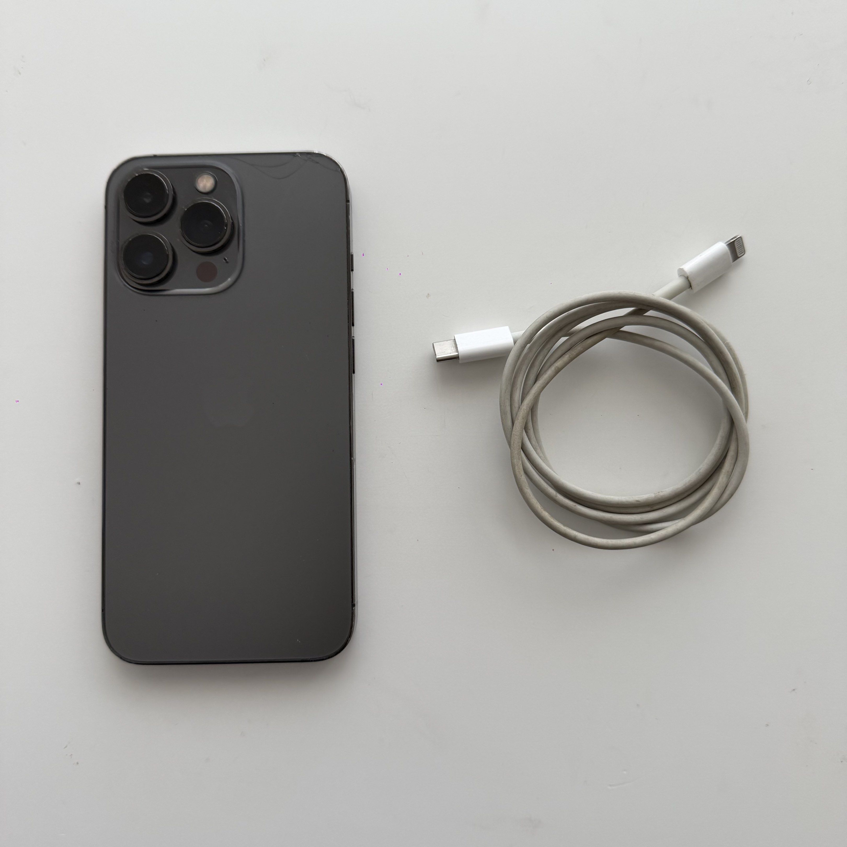 iPhone 13 Pro Graphite 256gb (USED) (Category: iPhone 13 Series) located in Angeles City. Submitted by kaiserpimentel (Listing ID 1417277367, Image 1). Description: iPhone 13 Pro Graphite 256gb (USED) - Has minor scratches and dents. - Comes with Lightning charging cable. - Camera has a pixel issue (replaceable) - Battery health is at 69% (replaceable) WELL USED BUT STILL FULLY FUNCTIONAL RFS: Upgraded.