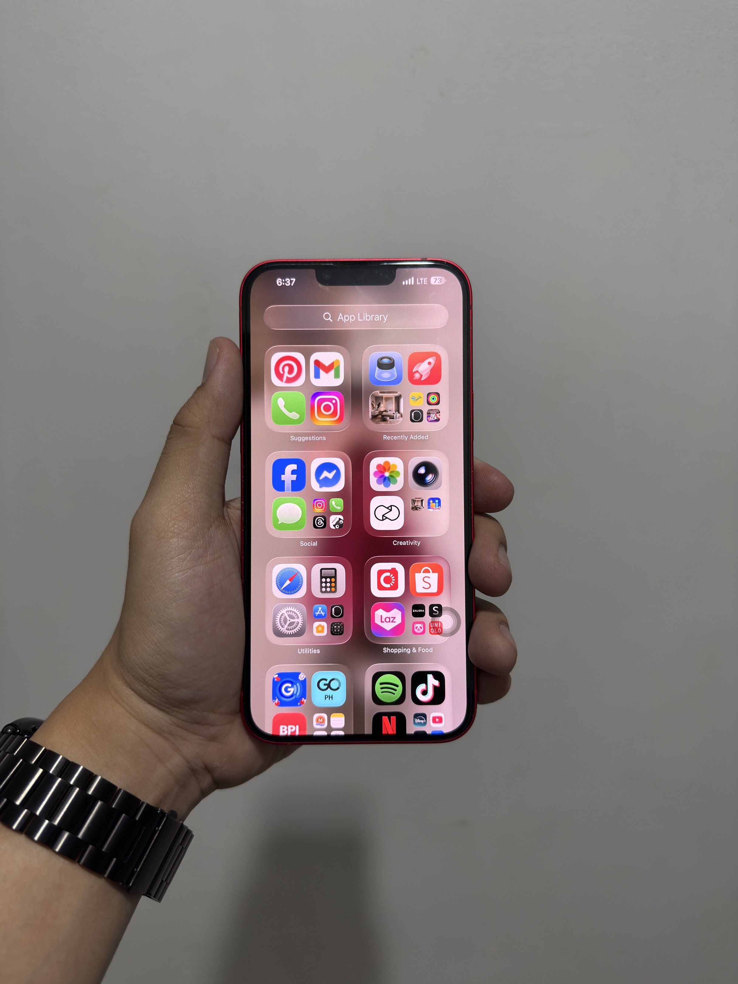 iPhone 14 plus (Category: iPhone 14 Series) located in Bacolod City. Submitted by puredragon_a335ba (Listing ID 1417324788, Image 1). Description: 128gb No issue Openline 90batt health.