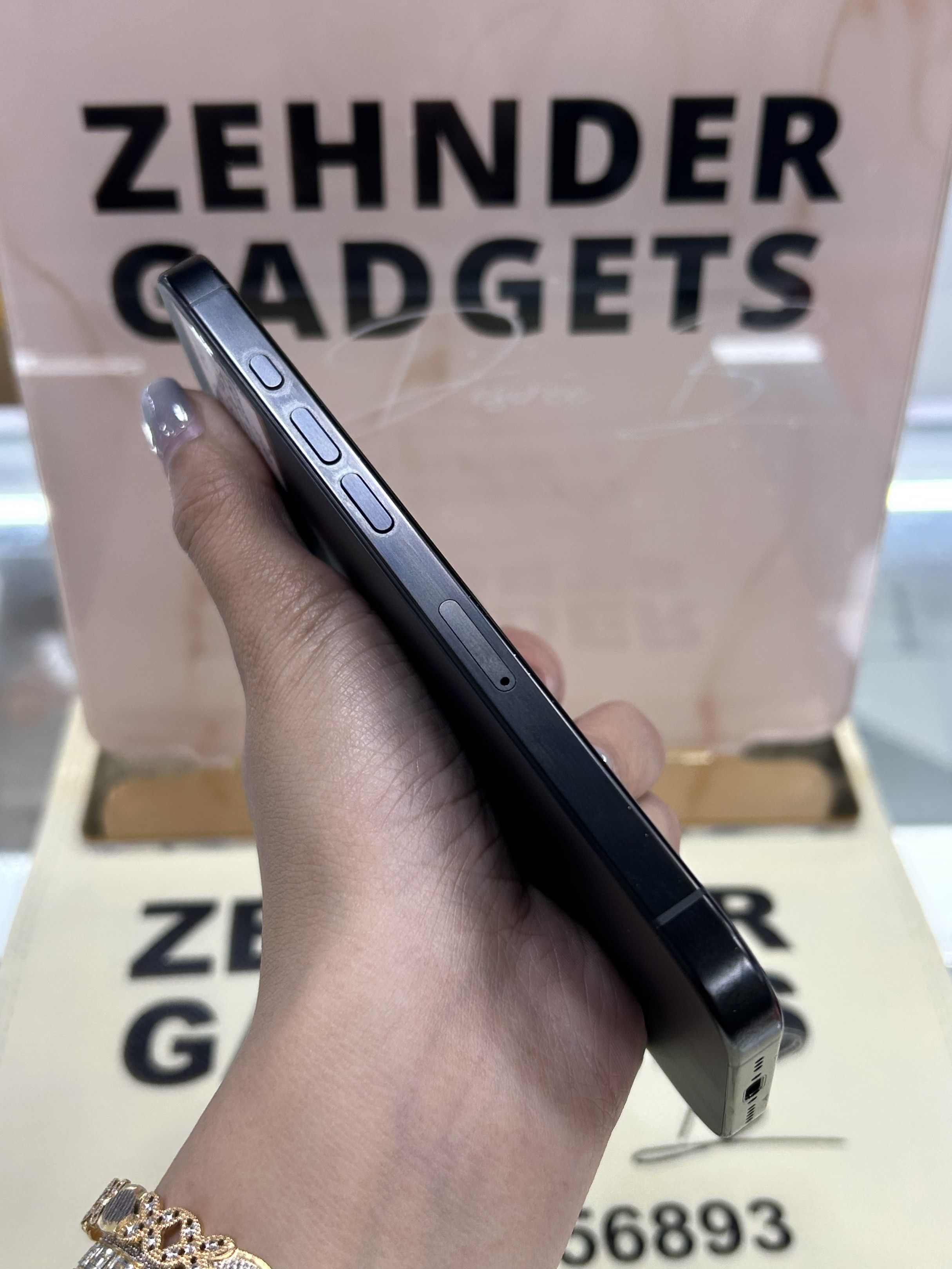 iPhone 16 PRO 128GB OPENLINE (3 MONTHS OLD) NTC APPROVED (Category: iPhone 16 Series) located in San Juan City. Submitted by desireebayal96 (Listing ID 1417376954, Image 3). Description: iPhone 16 PRO (BLACK TITANIUM) * 3 MONTHS OLD * UNDER WARRANTY UNTIL OCT. 2026 * NTC APPROVED * OPENLINE * ANY SIM * 128GB * 100% BATTERY HEALTH * 138 CYCLE COUNT * 98% SMOOTH * NO ISSUE * NO HISTORY OF REPAIR * NOT REFURBISHED * WITH CORD TYPE-C OPEN FOR COD SAM