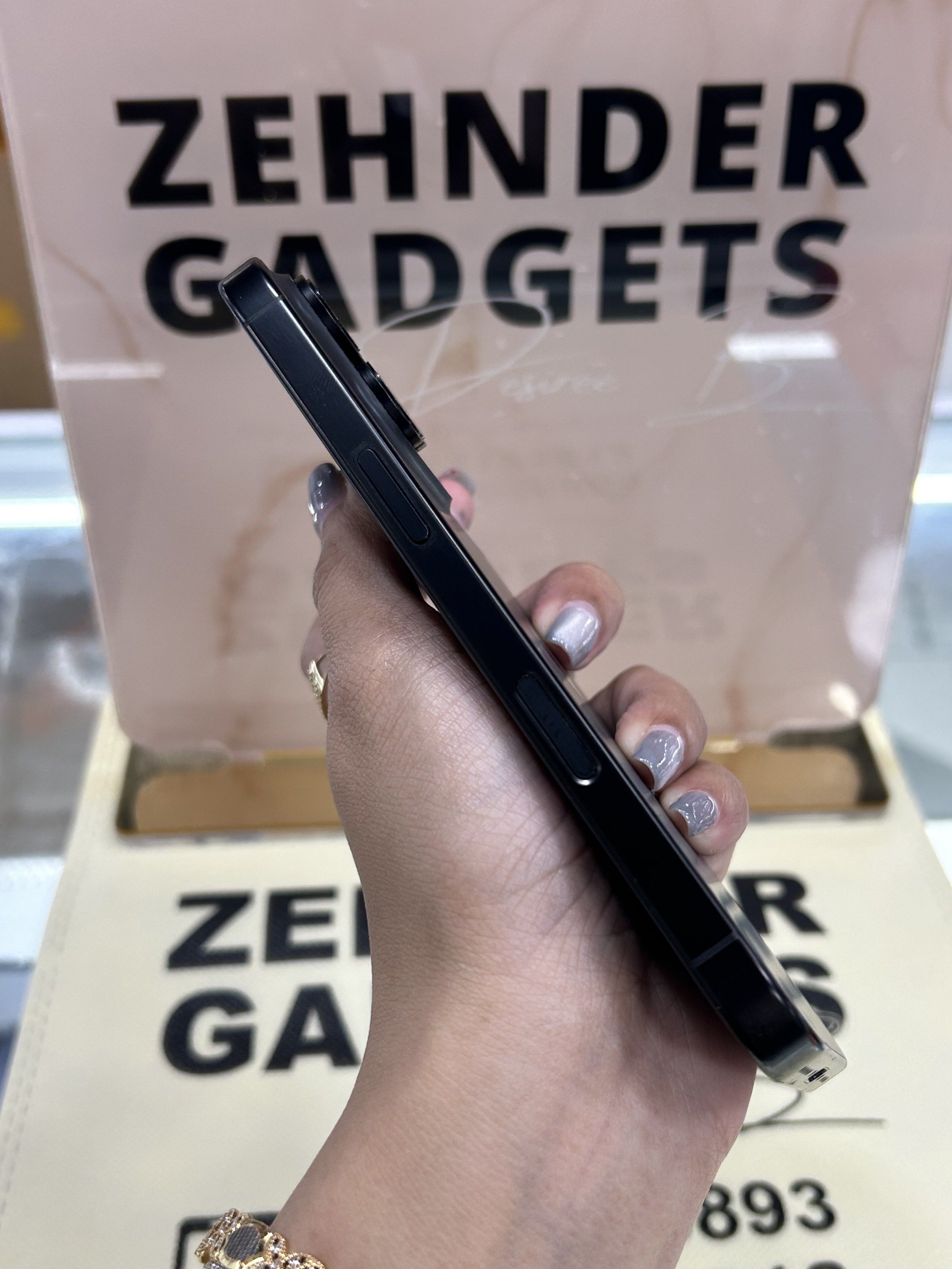 iPhone 16 PRO 128GB OPENLINE (3 MONTHS OLD) NTC APPROVED (Category: iPhone 16 Series) located in San Juan City. Submitted by desireebayal96 (Listing ID 1417376954, Image 2). Description: iPhone 16 PRO (BLACK TITANIUM) * 3 MONTHS OLD * UNDER WARRANTY UNTIL OCT. 2026 * NTC APPROVED * OPENLINE * ANY SIM * 128GB * 100% BATTERY HEALTH * 138 CYCLE COUNT * 98% SMOOTH * NO ISSUE * NO HISTORY OF REPAIR * NOT REFURBISHED * WITH CORD TYPE-C OPEN FOR COD SAM