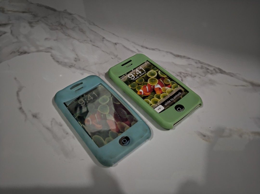 iPhone 2G 1st Gen Case (Category: Cases & Sleeves) located in General Trias. Submitted by mervcorner (Listing ID 1417311622, Image 1). Description: Full coverage rubberized case for apple iphone 2g 1st generation Color: Light Green, Light Blue Price: 450 (each) Utra rare and very hard to find accessory for your collection iphone 2g nowadays. RFS: Decluttering Item Location: General Trias, Cavite Delivery thru LBC or Jnt (at buyer's expense) Conta